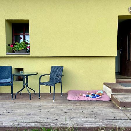 Chalupa Kokorinsko Mseno Buitenkant foto